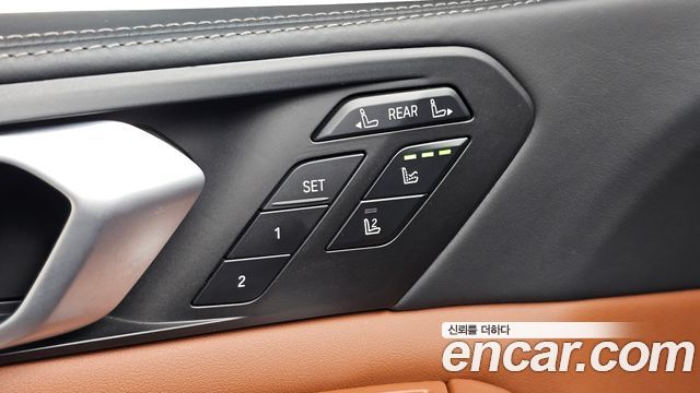 BMW X7 (G07) xDrive 40i Design Pure Excellence 6-Seater 2024 — фото 35