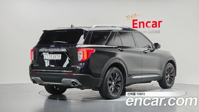 Ford Explorer (VI) 2.3 LimIted 4WD 2021 — фото 2