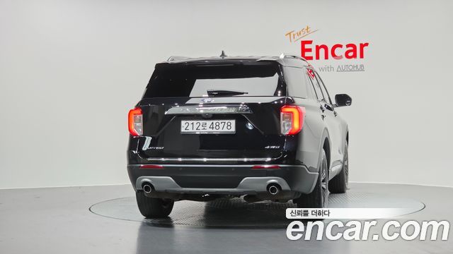 Ford Explorer (VI) 2.3 LimIted 4WD 2021 — фото 4