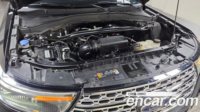 Ford Explorer (VI) 2.3 LimIted 4WD 2021 — фото 6