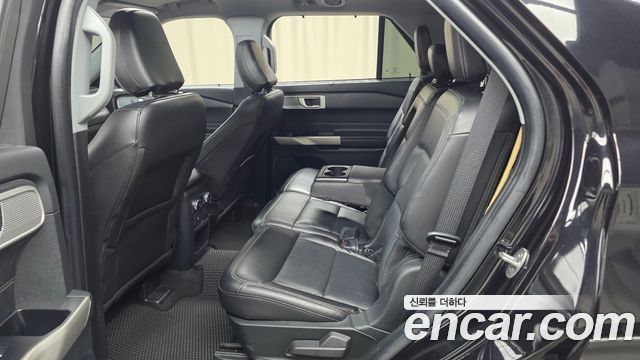 Ford Explorer (VI) 2.3 LimIted 4WD 2021 — фото 12