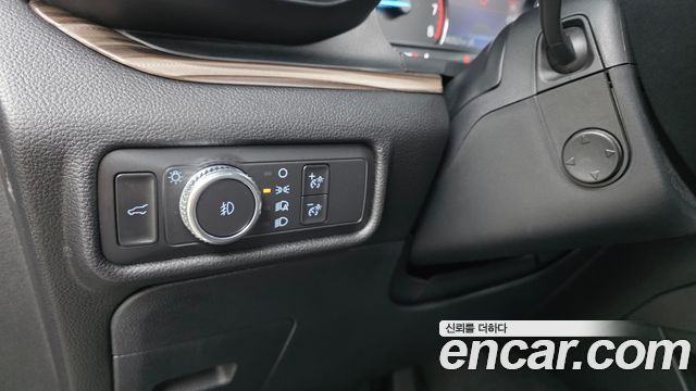 Ford Explorer (VI) 2.3 LimIted 4WD 2021 — фото 29