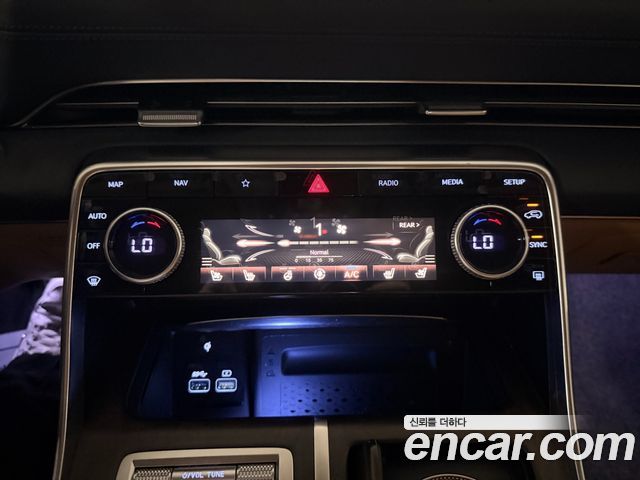 Genesis GV80 3.0 Diesel AWD 2022 — фото 9