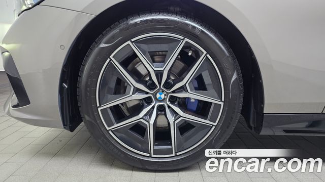 BMW 5 Series (G60) 520i M Sport 2025 — фото 5