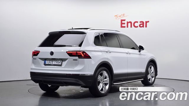Volkswagen Tiguan (II) 2.0 TDI 4Motion Prestige 2020 — фото 2