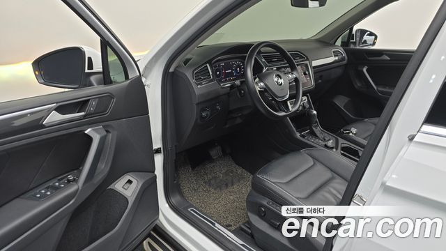 Volkswagen Tiguan (II) 2.0 TDI 4Motion Prestige 2020 — фото 10