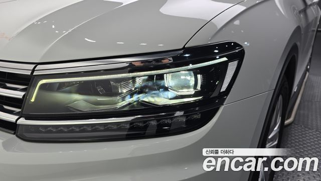 Volkswagen Tiguan (II) 2.0 TDI 4Motion Prestige 2020 — фото 28