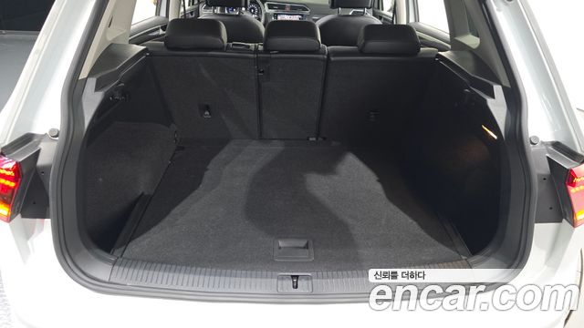 Volkswagen Tiguan (II) 2.0 TDI 4Motion Prestige 2020 — фото 38