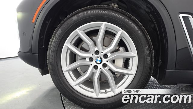 BMW X5 (G05) xDrive 40i xLine 2019 — фото 5