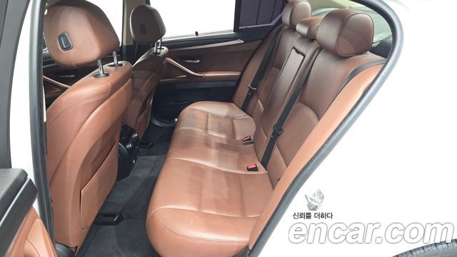 BMW 5 Series (F10) 528i xDrive 2014 — фото 15