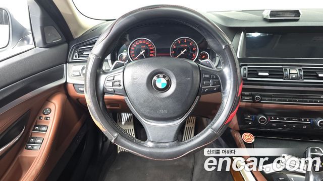 BMW 5 Series (F10) 528i xDrive 2014 — фото 17