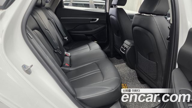 Hyundai Sonata The Edge (DN8) 1.6 Turbo Premium 2025 — фото 12