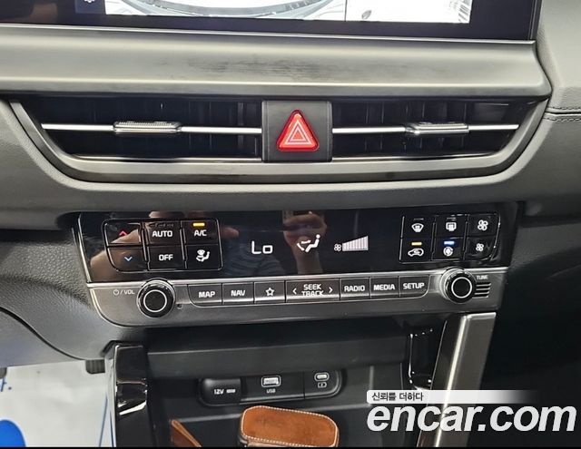 Kia Seltos Gasoline 2.0 2WD Signature 2023 — фото 10