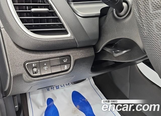 Kia Seltos Gasoline 2.0 2WD Signature 2023 — фото 21