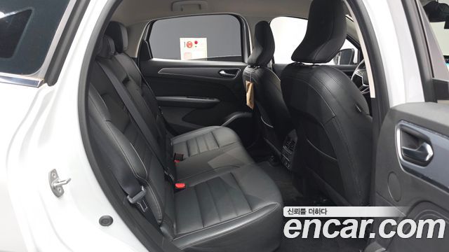 Renault Korea XM3 1.3 TCe RE Signature 2020 — фото 12