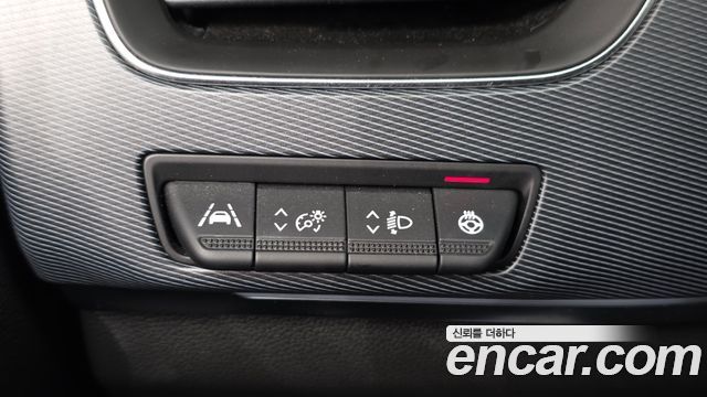 Renault Korea XM3 1.3 TCe RE Signature 2020 — фото 17