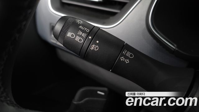 Renault Korea XM3 1.3 TCe RE Signature 2020 — фото 28