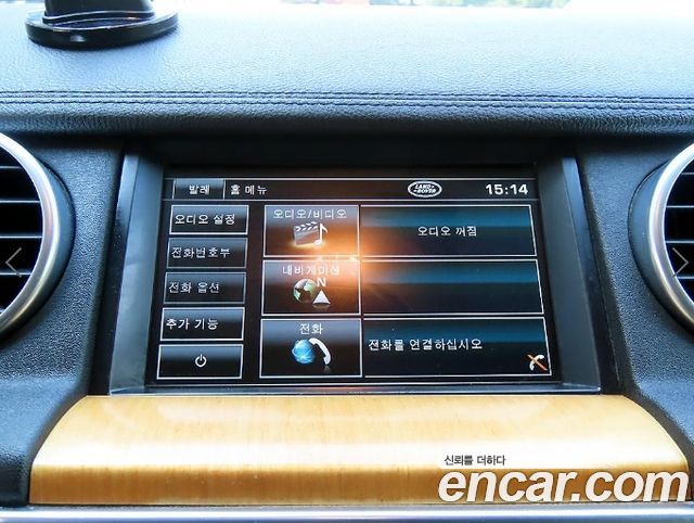 Land Rover Discovery 4 3.0 SDV6 SE 2013 — фото 17