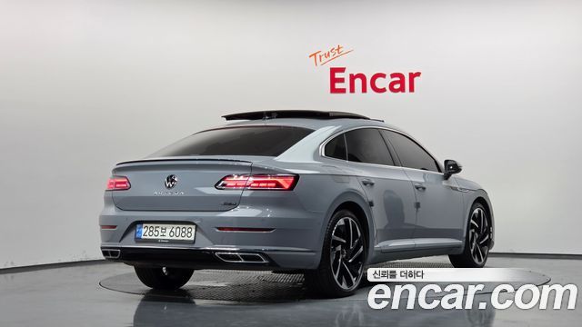 Volkswagen Arteon 2.0 TDI R-LIINE 4Motion 2023 — фото 2