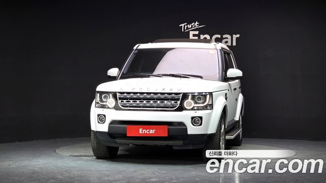 Land Rover Discovery 4 3.0 SDV6 SE 2014 — фото 3
