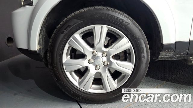 Land Rover Discovery 4 3.0 SDV6 SE 2014 — фото 5