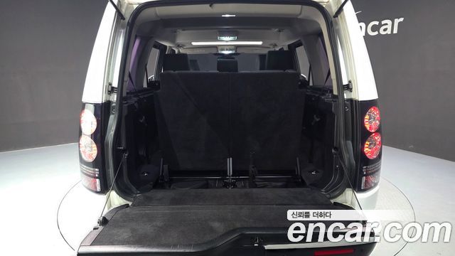 Land Rover Discovery 4 3.0 SDV6 SE 2014 — фото 20