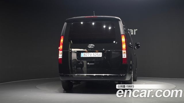 Hyundai Staria Cargo 3-Seater Modern 2024 — фото 4