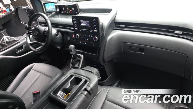 Hyundai Staria Cargo 3-Seater Modern 2024 — фото 7