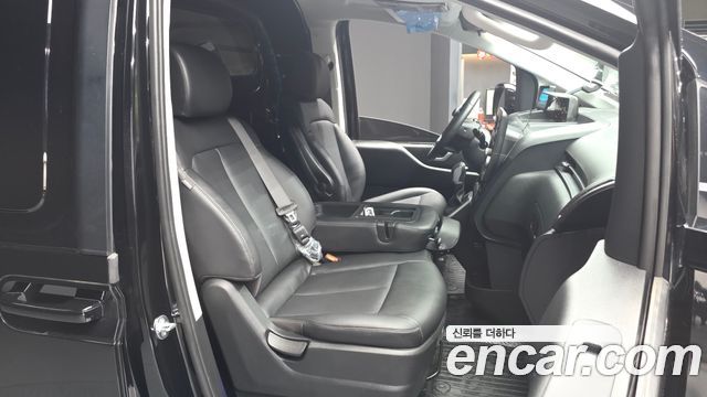 Hyundai Staria Cargo 3-Seater Modern 2024 — фото 26