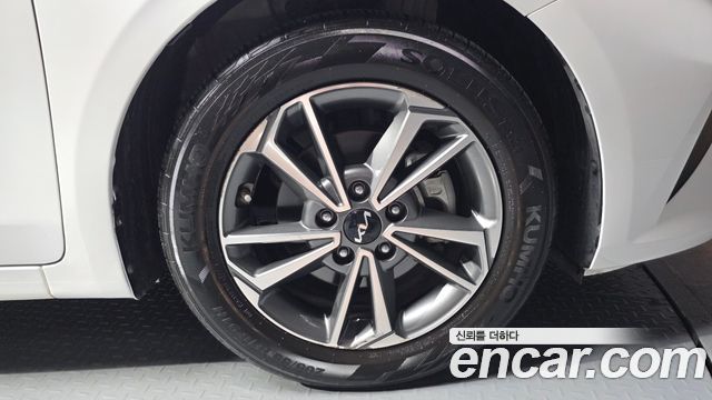 Kia K3 (II) 1.6 Prestige 2022 — фото 21