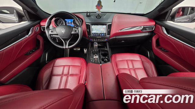 Maserati Levante 3.0 AWD GranSport 2019 — фото 7
