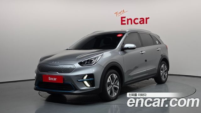 Kia Niro EV Noblesse 2022 — фото 1