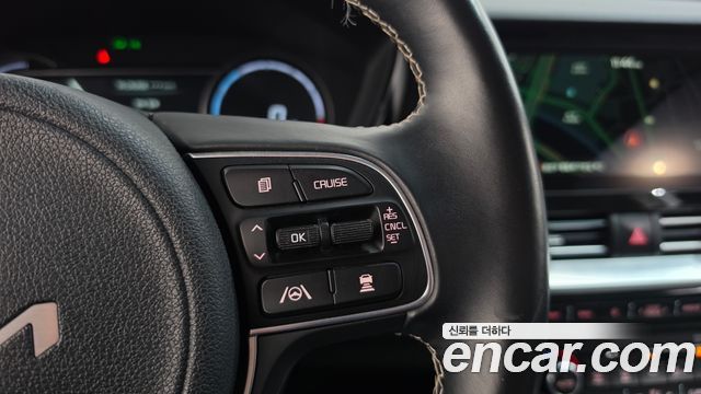 Kia Niro EV Noblesse 2022 — фото 16