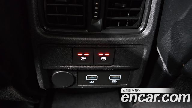 Renault Korea XM3 1.3 TCe RE Signature 2022 — фото 13