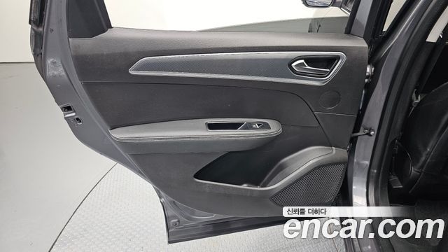 Renault Korea XM3 1.3 TCe RE Signature 2022 — фото 25