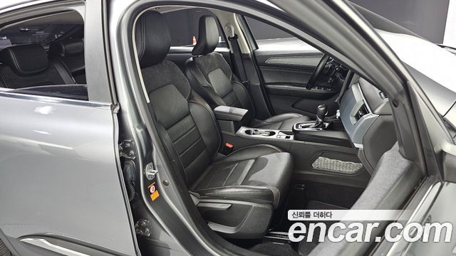 Renault Korea XM3 1.3 TCe RE Signature 2022 — фото 26