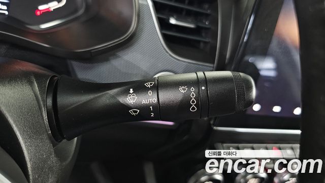 Renault Korea XM3 1.3 TCe RE Signature 2022 — фото 27