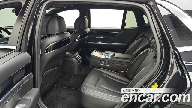 Genesis G90 (RS4) Gasoline 3.5 Turbo AWD 2022 — фото 26
