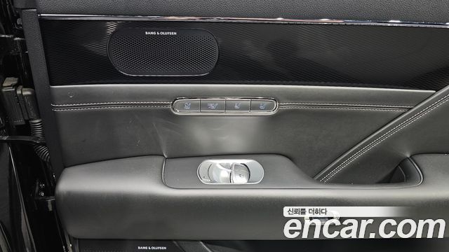 Genesis G90 (RS4) Gasoline 3.5 Turbo AWD 2022 — фото 36