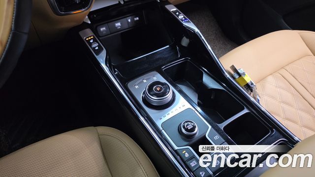 Kia Sorento (IV) HEV 1.6 2WD Noblesse 2023 — фото 9