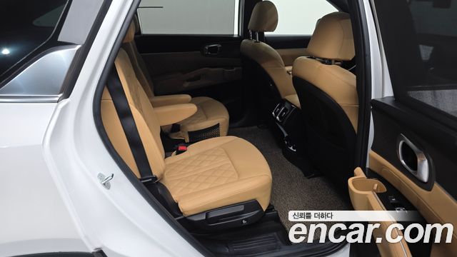 Kia Sorento (IV) HEV 1.6 2WD Noblesse 2023 — фото 11
