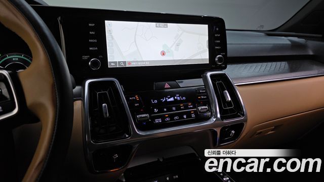 Kia Sorento (IV) HEV 1.6 2WD Noblesse 2023 — фото 13