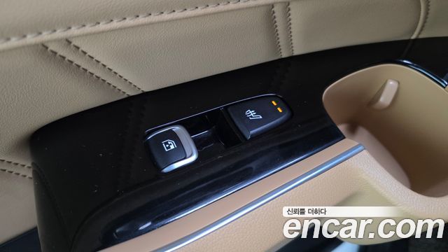 Kia Sorento (IV) HEV 1.6 2WD Noblesse 2023 — фото 27