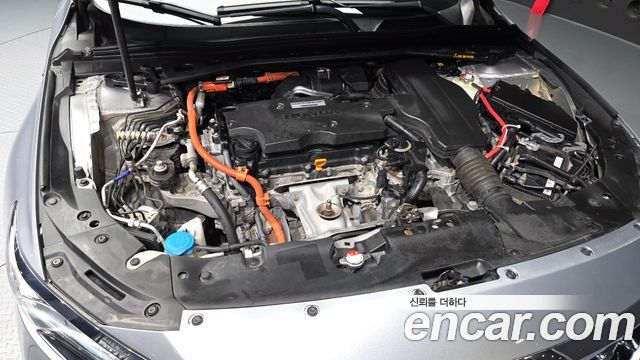 Honda Accord (X) 2.0 Hybrid Touring 2018 — фото 6