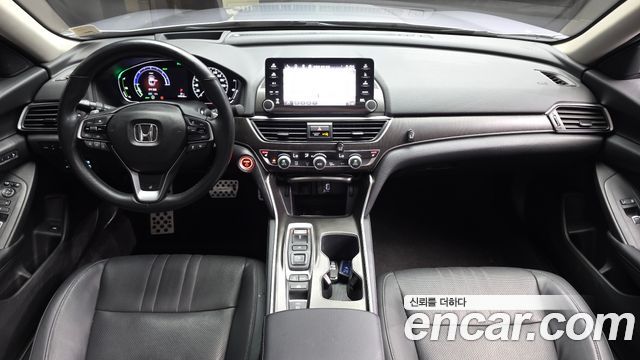 Honda Accord (X) 2.0 Hybrid Touring 2018 — фото 7