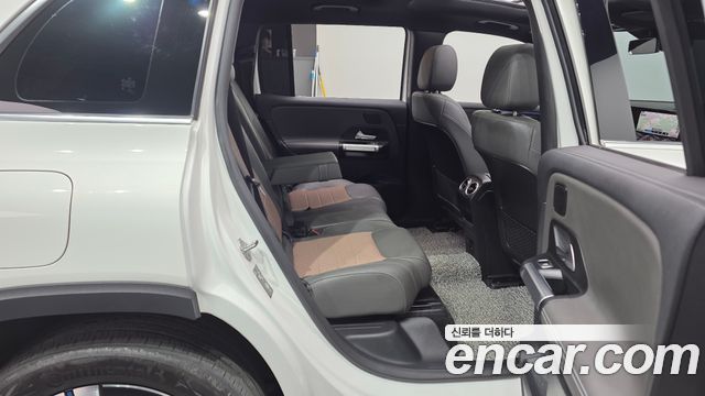 Mercedes-Benz EQB (X243) EQB300 4MATIC 2022 — фото 11