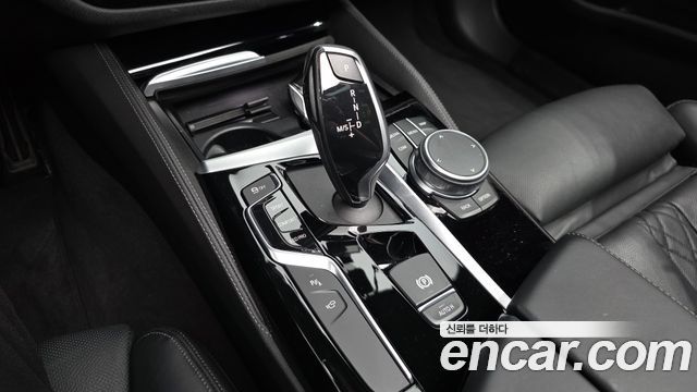 BMW 5 Series (G30) 520d M Sport Package Plus 2019 — фото 9
