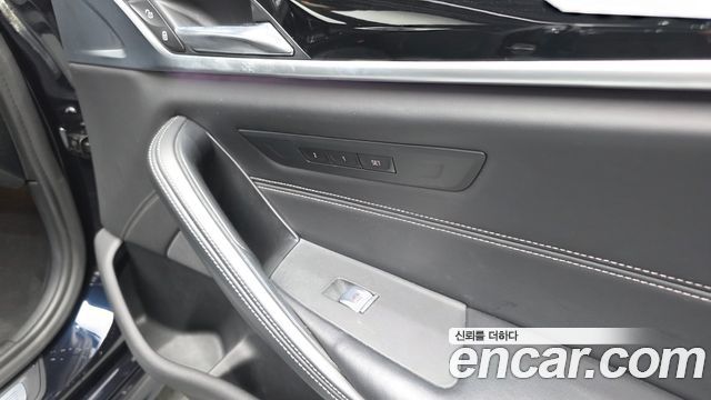 BMW 5 Series (G30) 520d M Sport Package Plus 2019 — фото 27