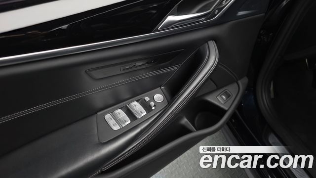 BMW 5 Series (G30) 520d M Sport Package Plus 2019 — фото 29