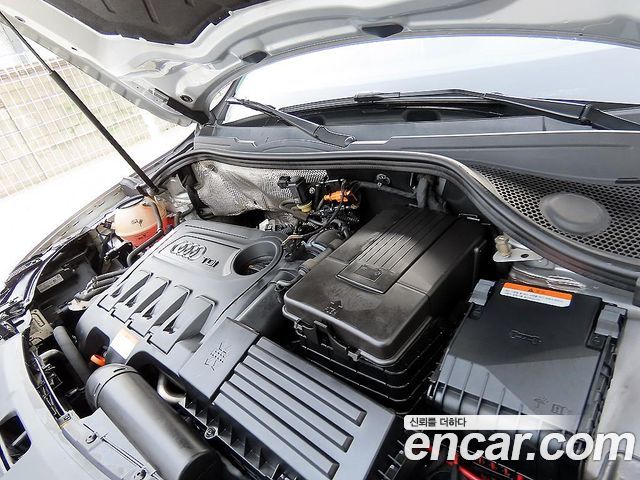 Audi Q3 2.0 TDI Quattro Dynamic 8U 2012 — фото 23